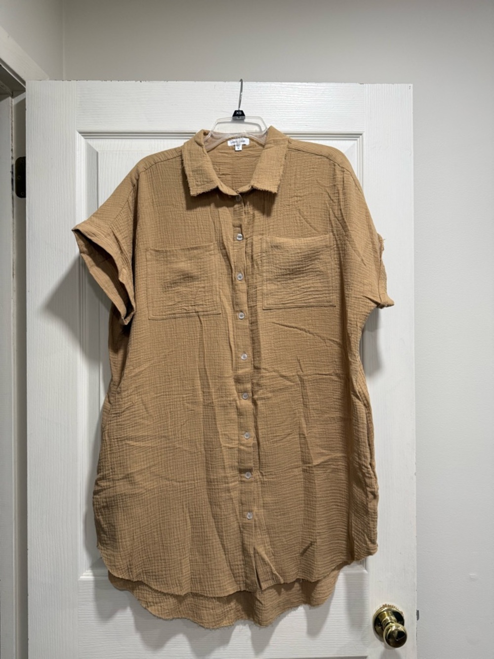 Casual Short-Sleeve Button-Up Shirt - Tan